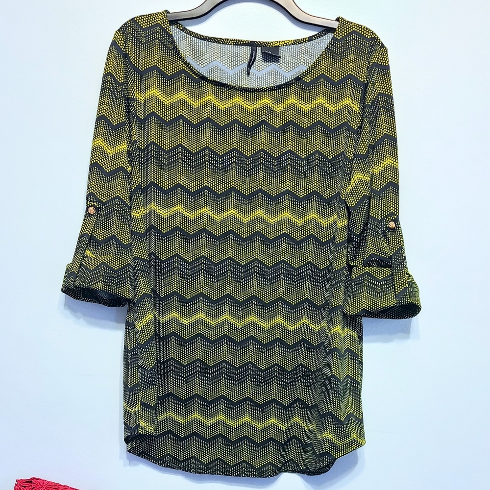 New Directions Green & Black Chevron Polka Dot Stretchy Blouse w/ 3/4 Sleeves